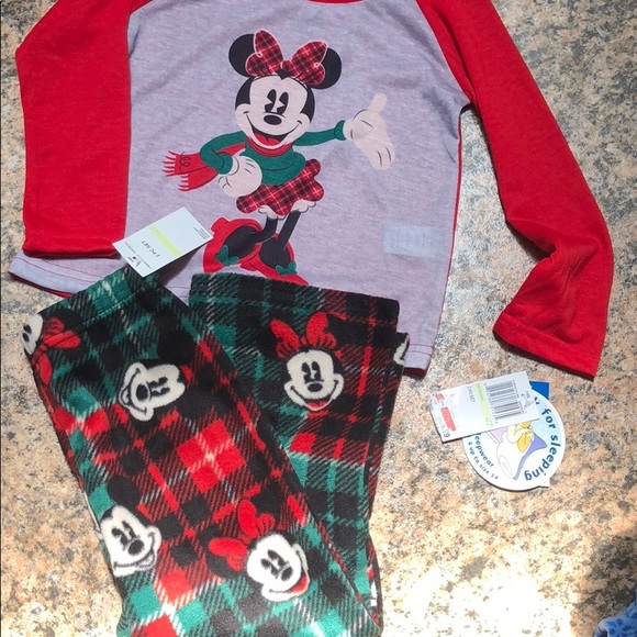 Disney girls Minnie Mouse 2 piece pajama set 6